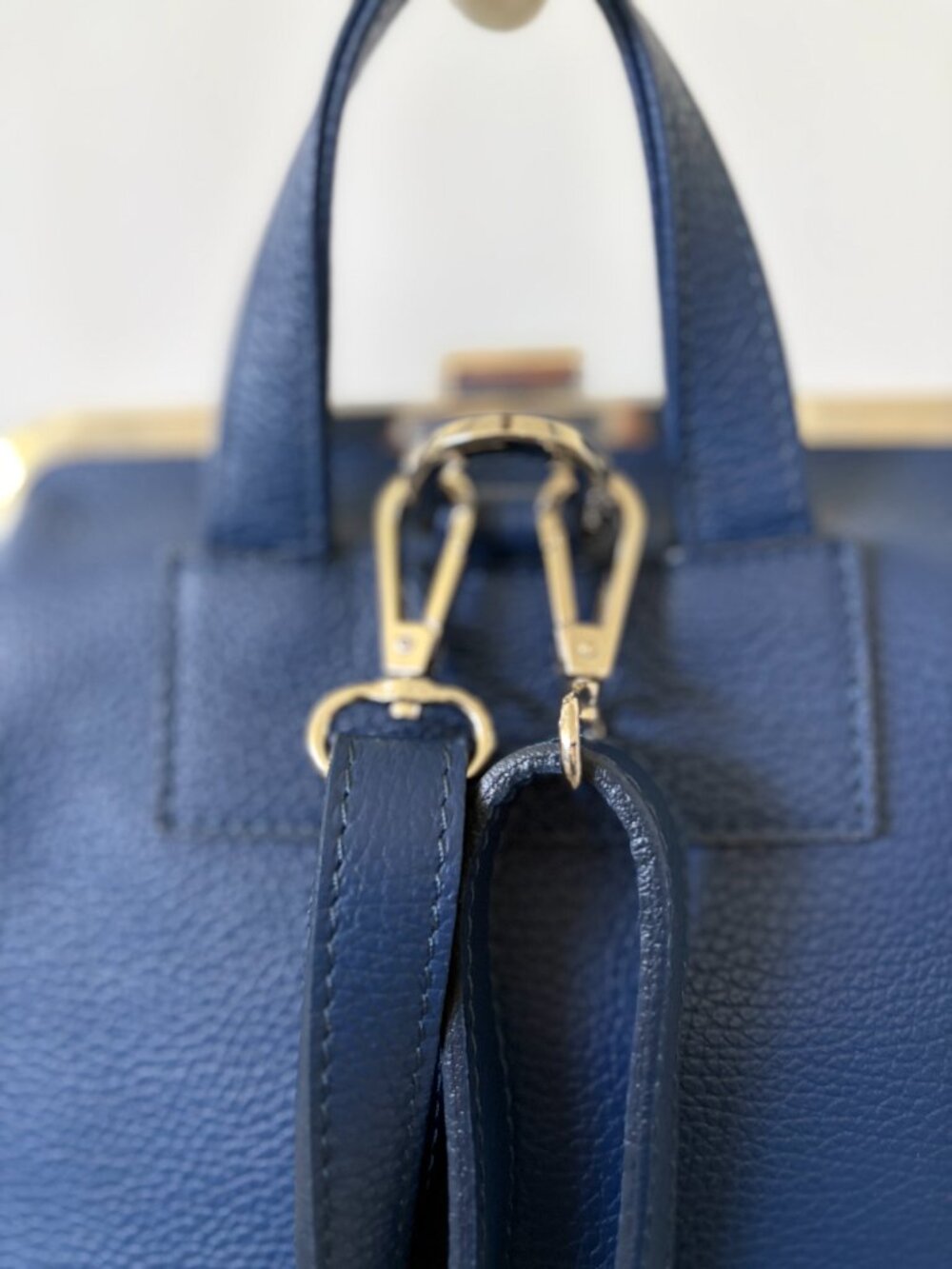 Pierre Cardin Blue Leather Backpack, Shoulder Bag, Silver Hardware - Picture 4 of 11